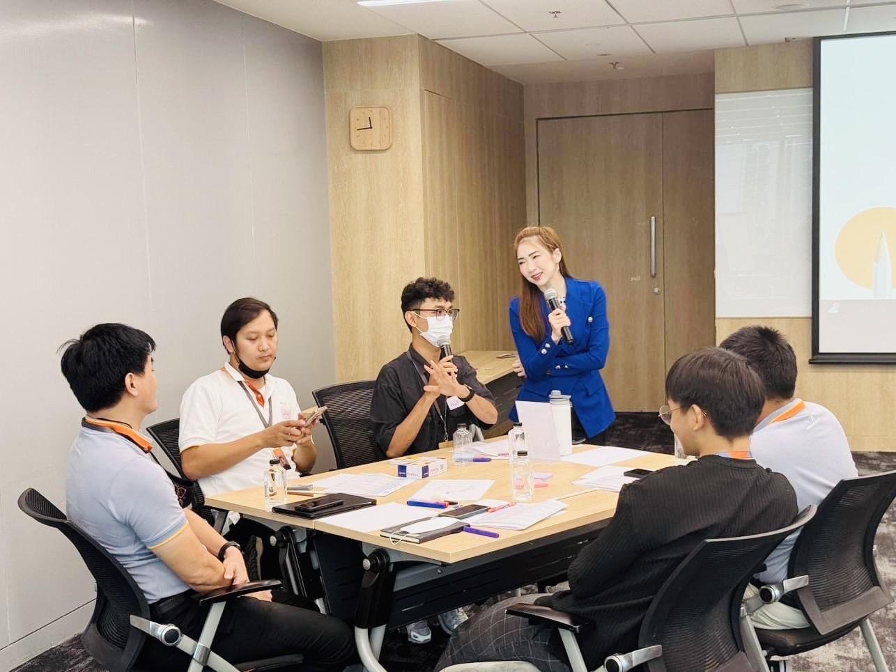 line_oa_chat_240801_144823_group_1
