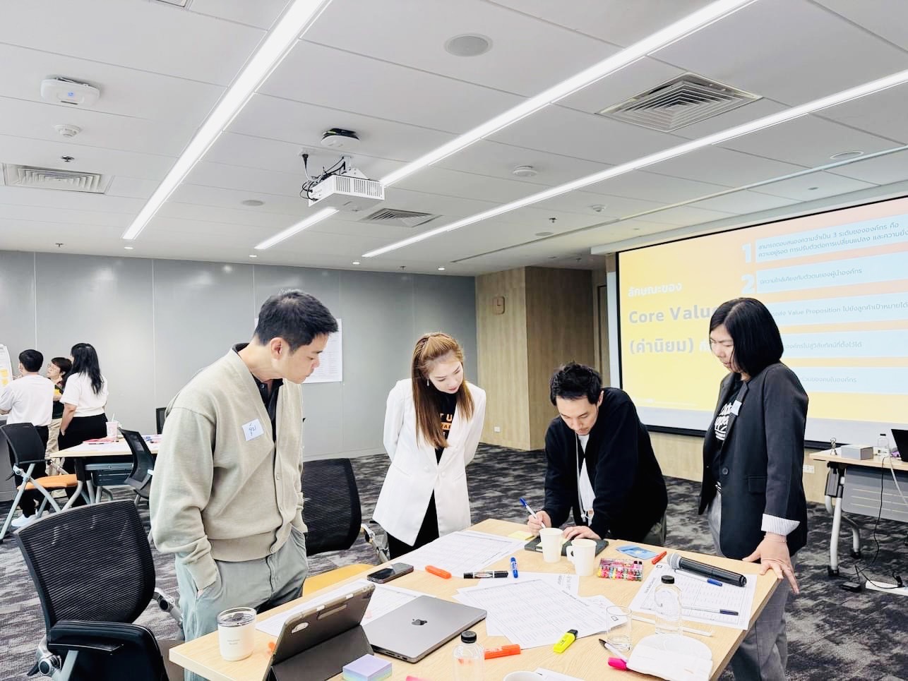 line_oa_chat_240801_144823_group_4